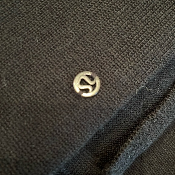 Lululemon Live Freely Wrap - Picture 4 of 6